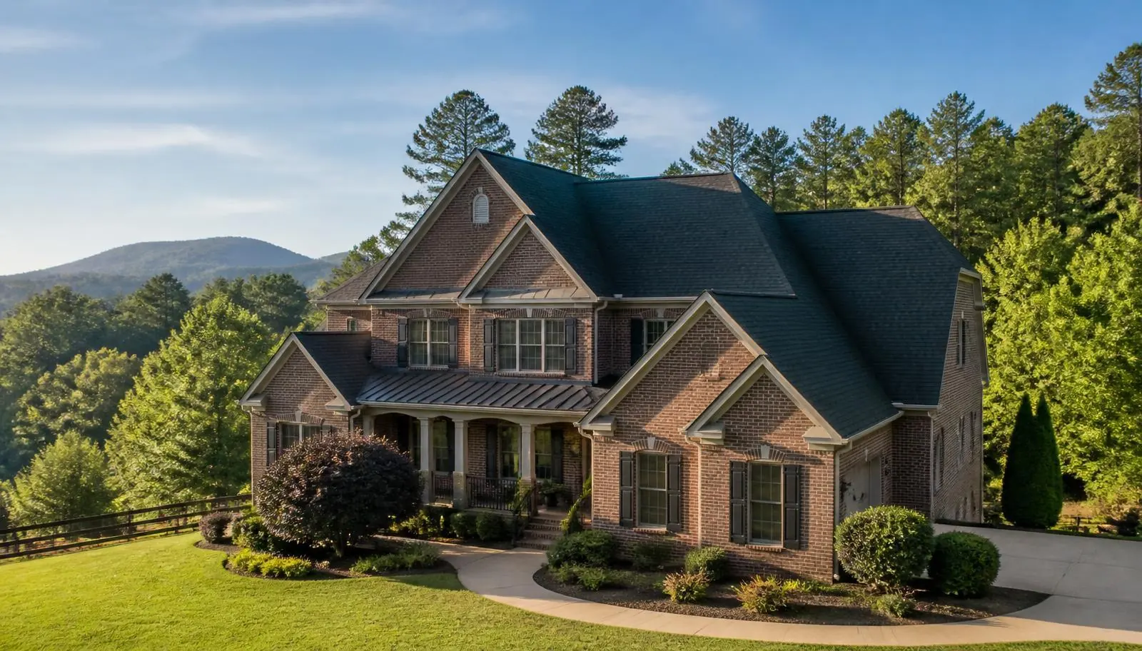 Roof installed by Canton Roofing in Canton, GA